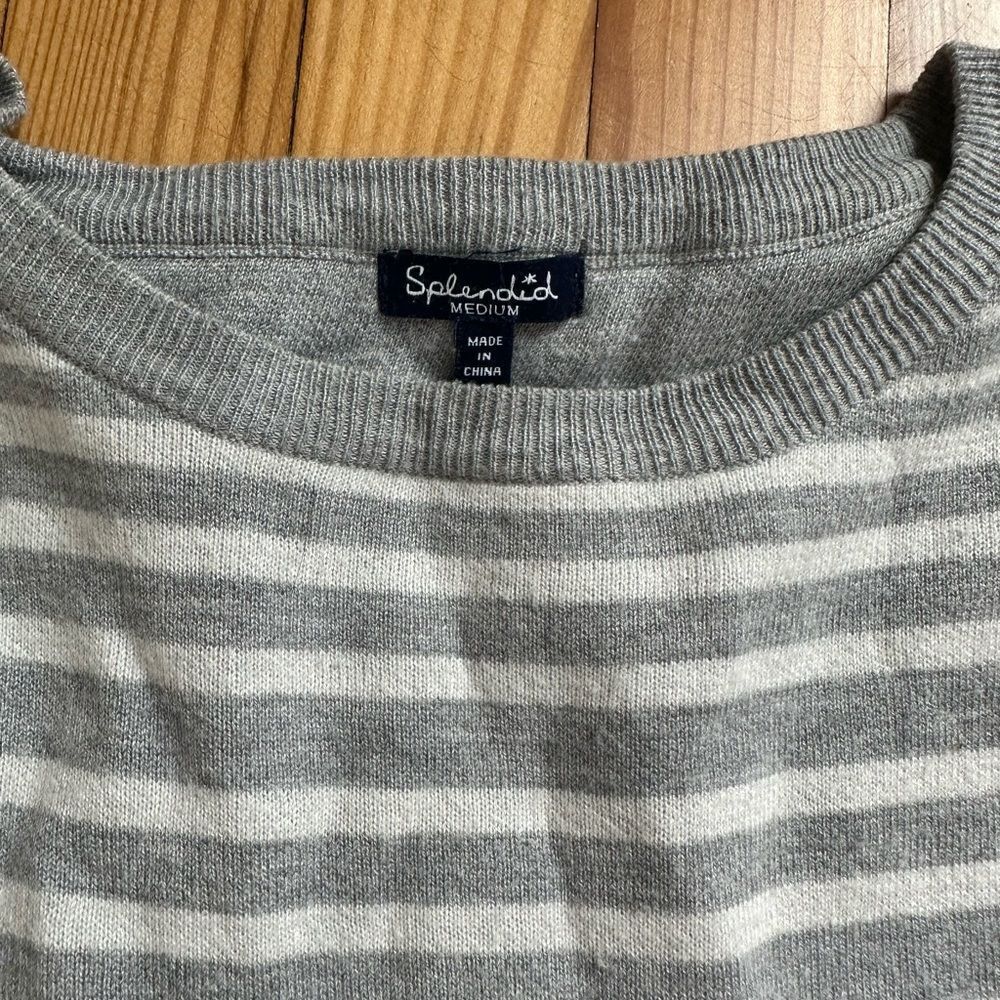 SPLENDID Open Back Sweater - Picture 3 of 4